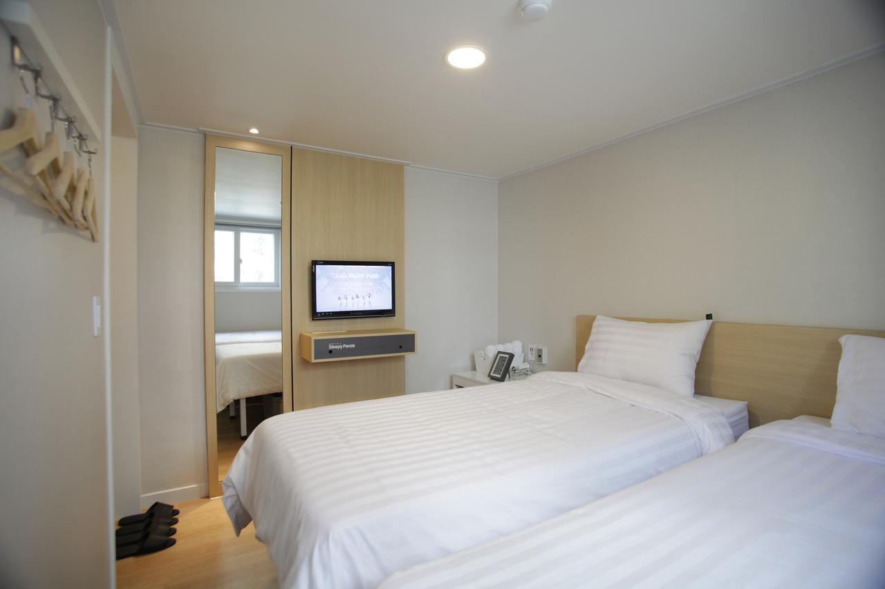 Hotel Sleepy Panda Streamwalk Seoul Jongno Buitenkant foto