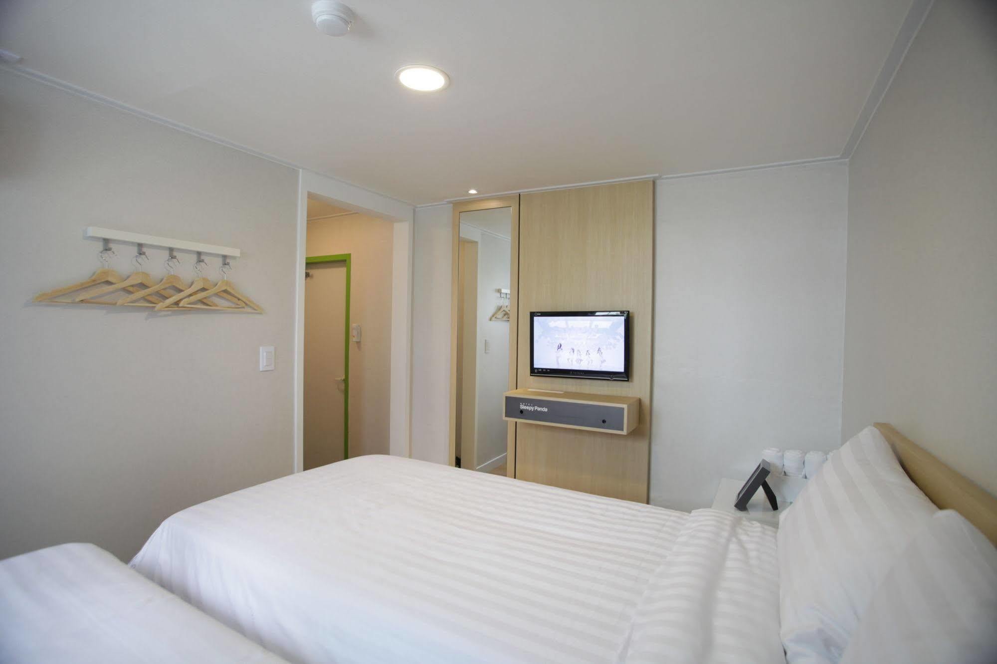 Hotel Sleepy Panda Streamwalk Seoul Jongno Buitenkant foto