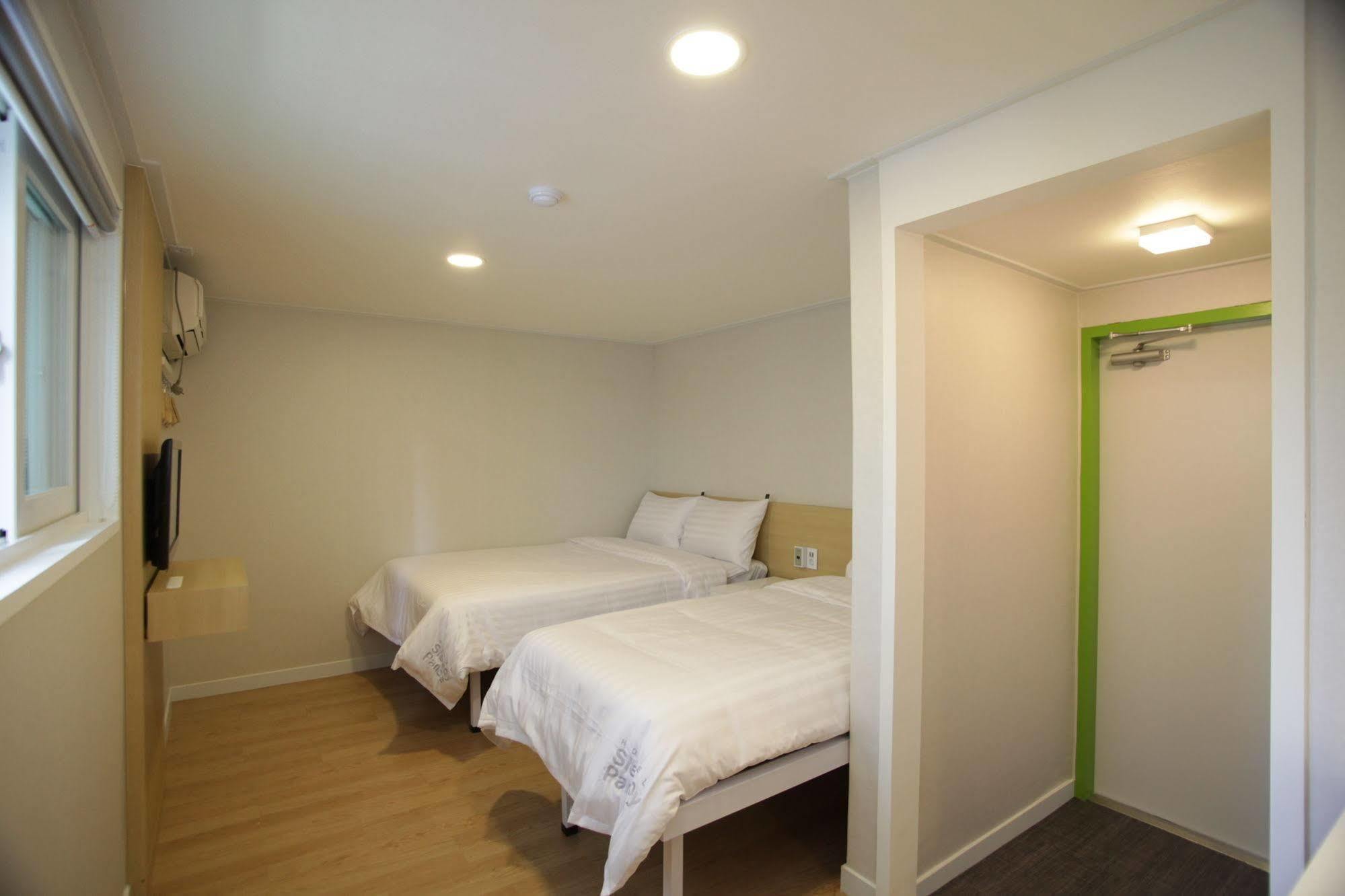 Hotel Sleepy Panda Streamwalk Seoul Jongno Buitenkant foto